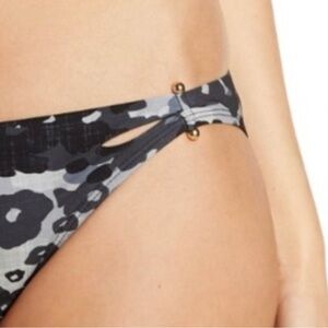 NWOT ROBIN PICCONE Eden‎ Green Camo Bikini Bottom Size XS